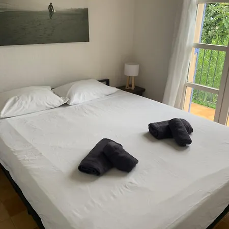 Petite Maison A L Entree De St Tropez * סן טרופז